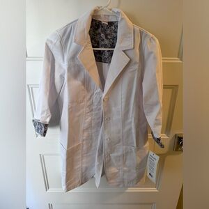 Barco ''One Team' 30" 3 Pocket 3 Quarter Sleeve Women's Lab Coat